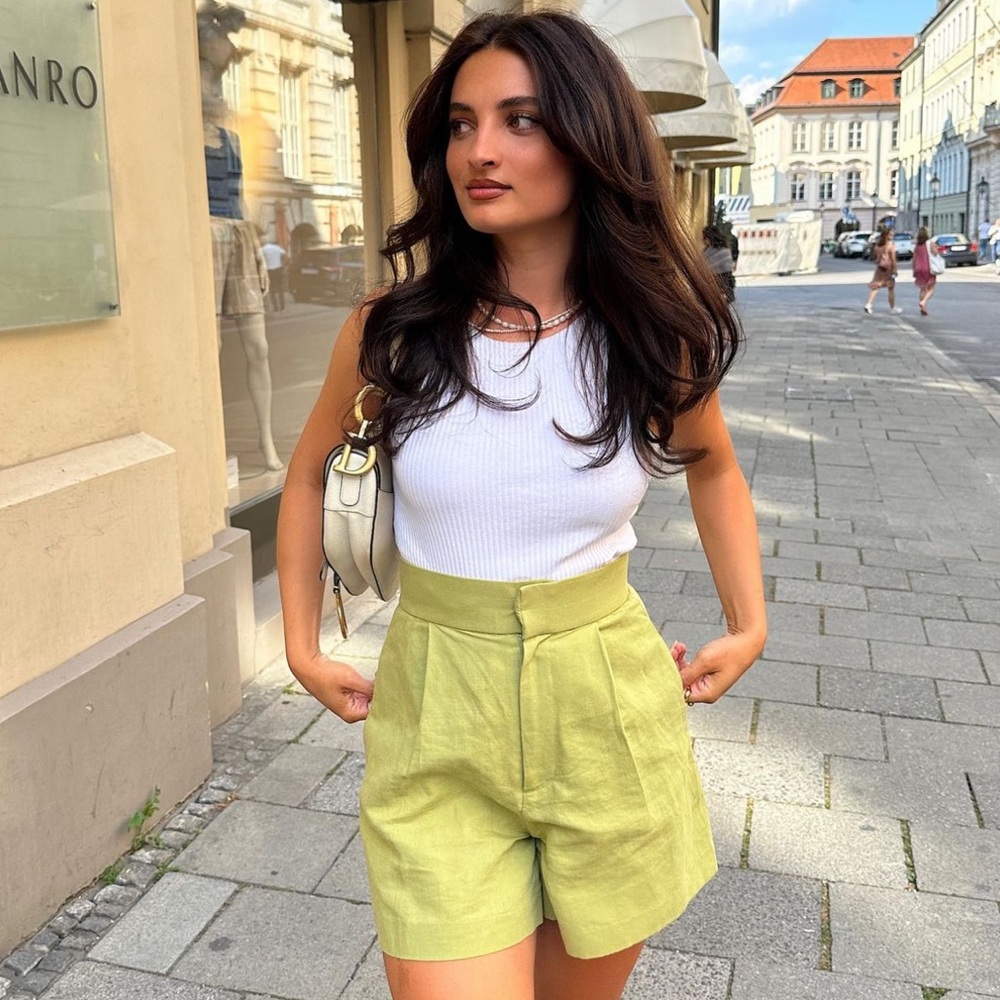 Zara Linen Blend Green Bermuda Shorts Medium